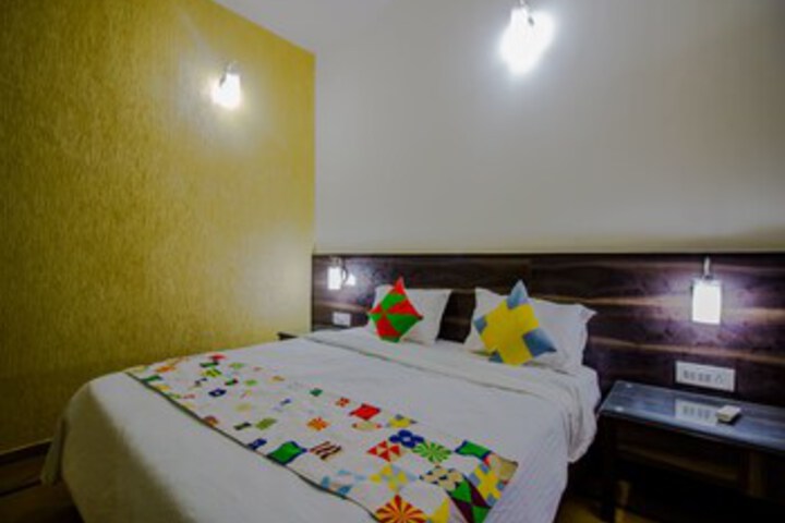 Room 14 of 25