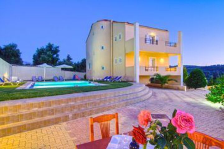RODARIES VILLAS