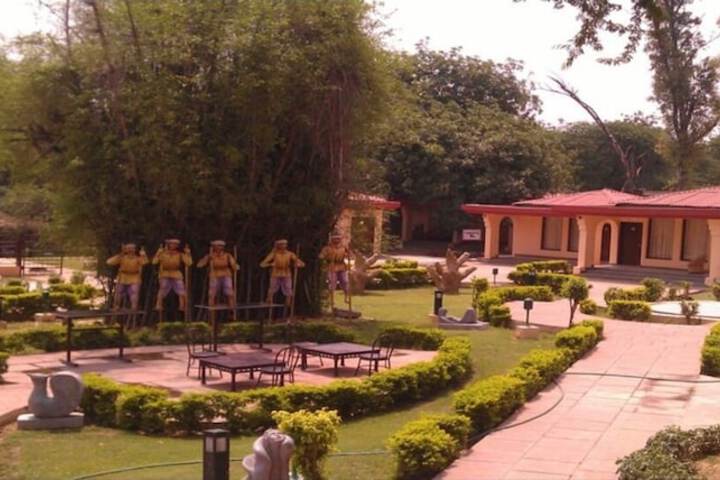 Design galleries complex