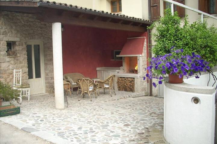 Terrace/Patio 26 of 28