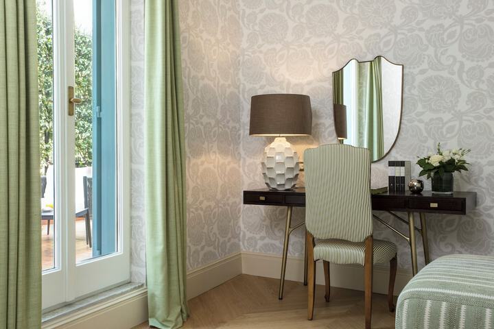 Room 173 of 533