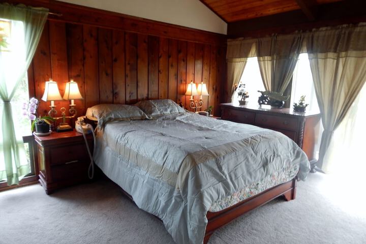 Room 18 of 46