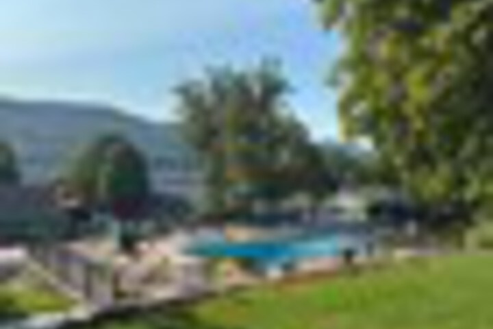 Hotel 338 of 342