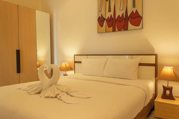 Room 3 of 19