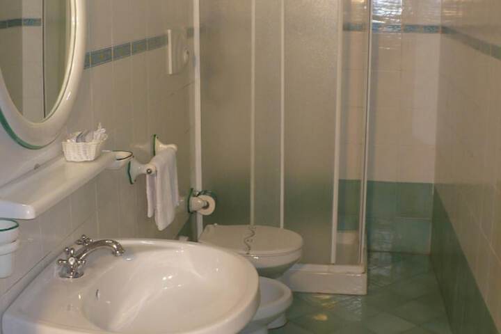 Bathroom Interior Photo