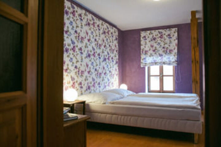 Room 20 of 37