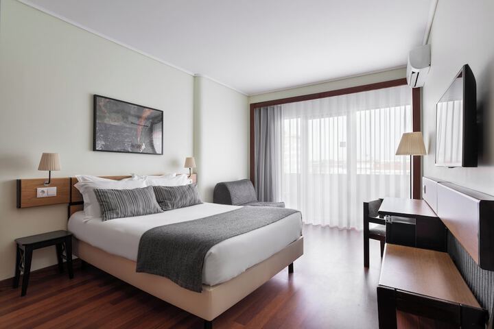 Room 38 of 135