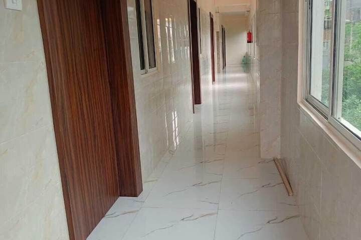 Room 17 of 26