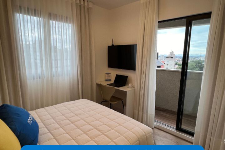 Room 52 of 64