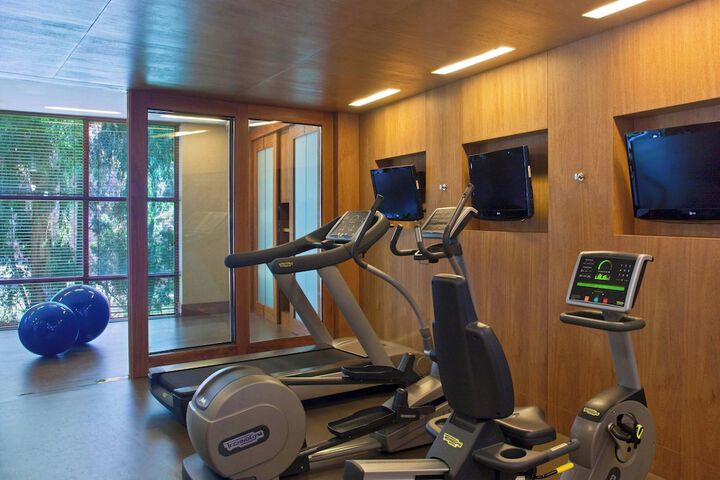 Health and Fitness 58 of 147