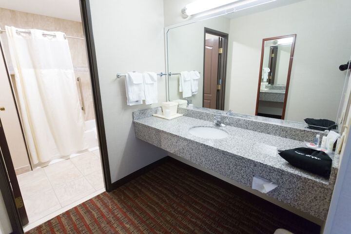Bathroom amenities