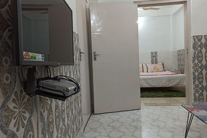 Room 33 of 56