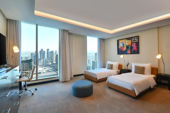 Room 51 of 218