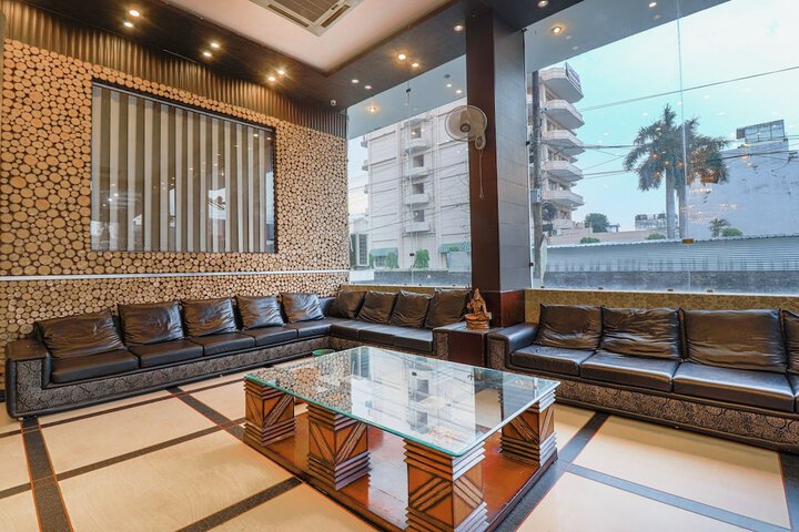 Lobby Photos