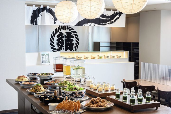 Dining Photos