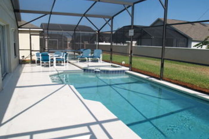 Pool 73 of 82