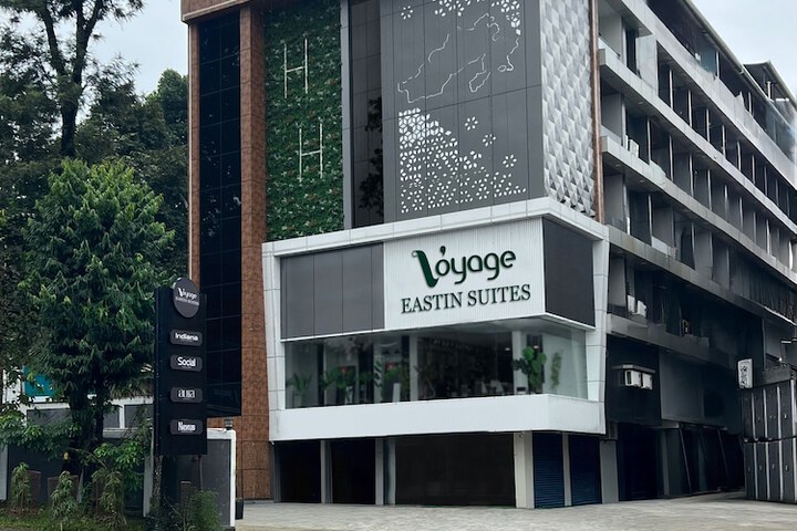 Voyage Eastin Suites