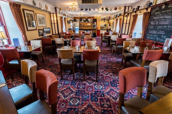Dining Photos