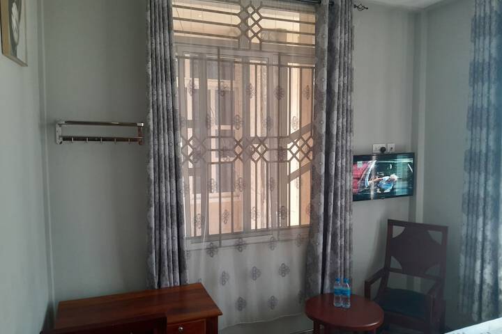 Room 19 of 74