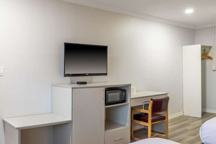 Room 36 of 61