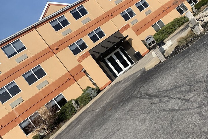 Commodore Perry Inn and Suites in Port Clinton, OH