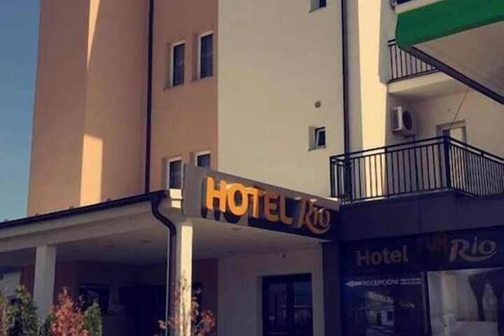 Hotel 34 of 35