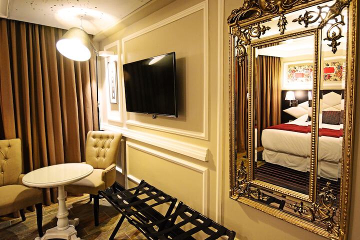Room 15 of 67