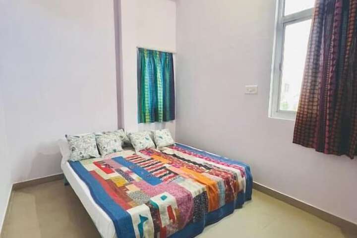 Room 17 of 63