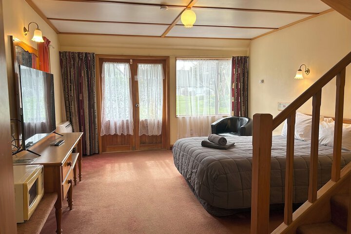Room 20 of 38