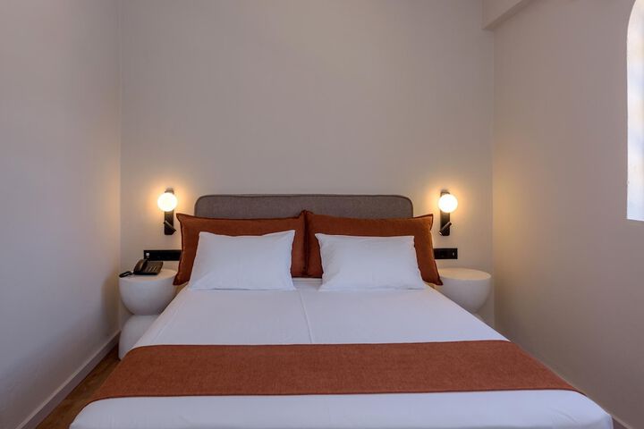 Room 26 of 123
