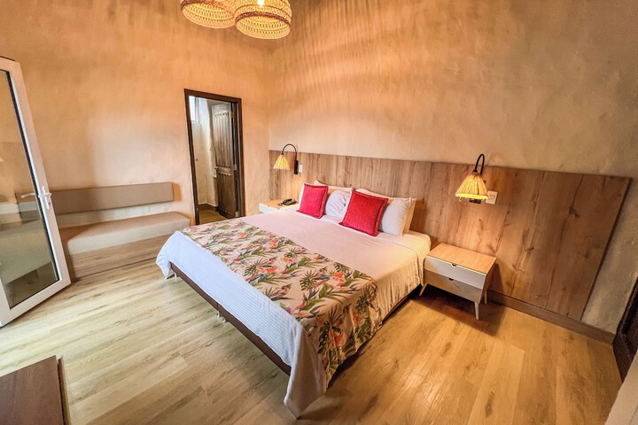 Room 20 of 92