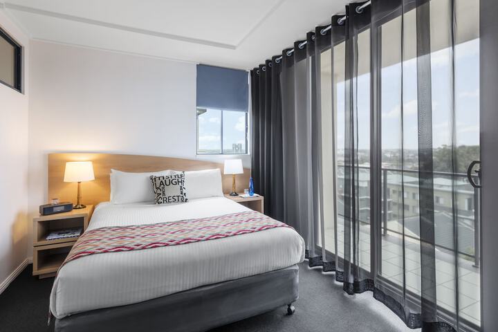 Room 10 of 52