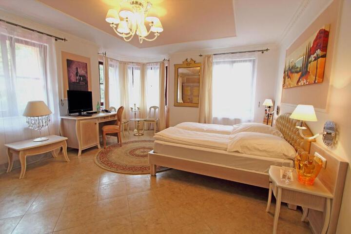 Hotel Villa Toscana