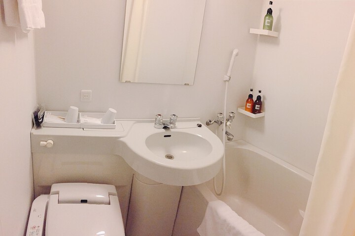 Room 26 of 48
