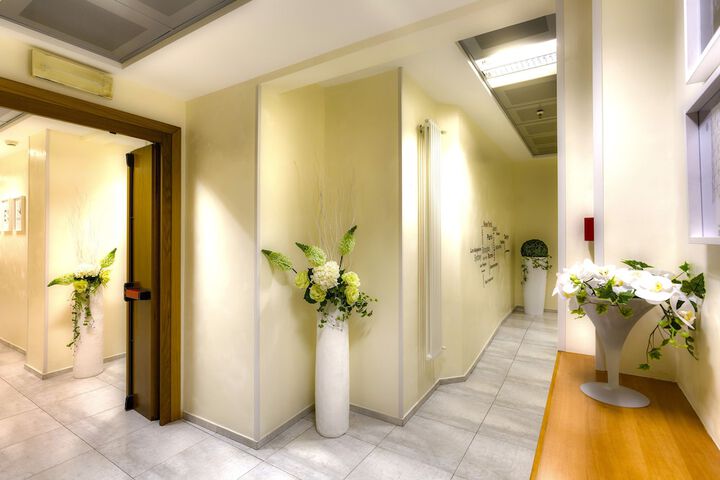 Ballroom/Hall 41 of 45