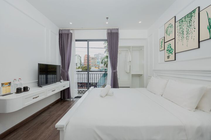 Room 21 of 45