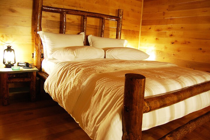Room 15 of 20