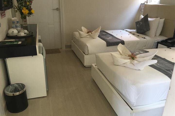 Room 16 of 59