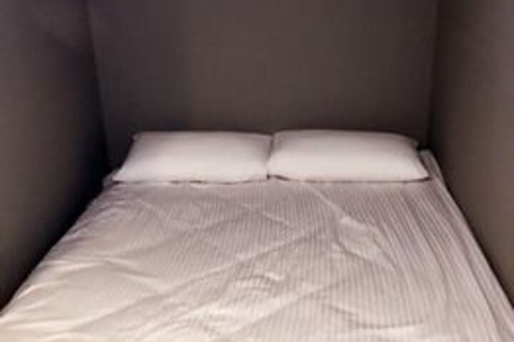 Room 4 of 14