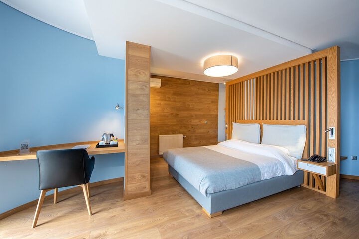 Room 35 of 157