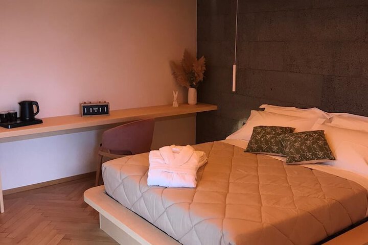 Room 3 of 58