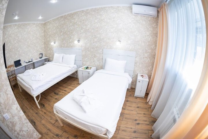 Room 14 of 44