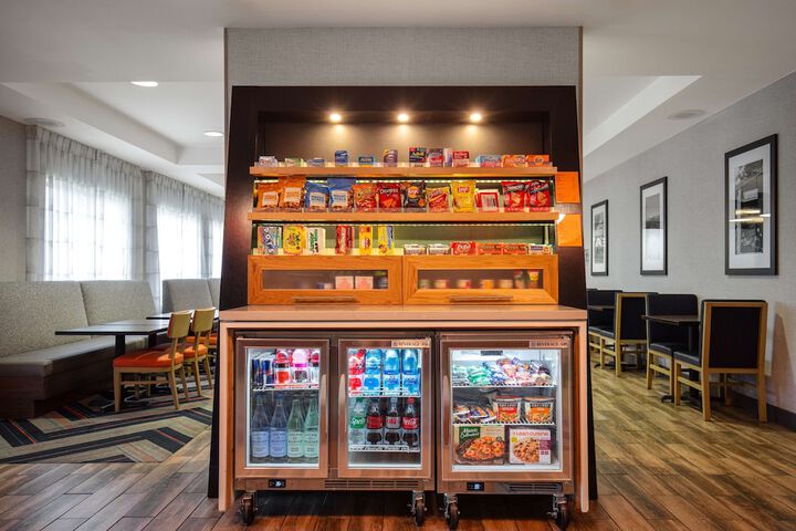 Snack bar