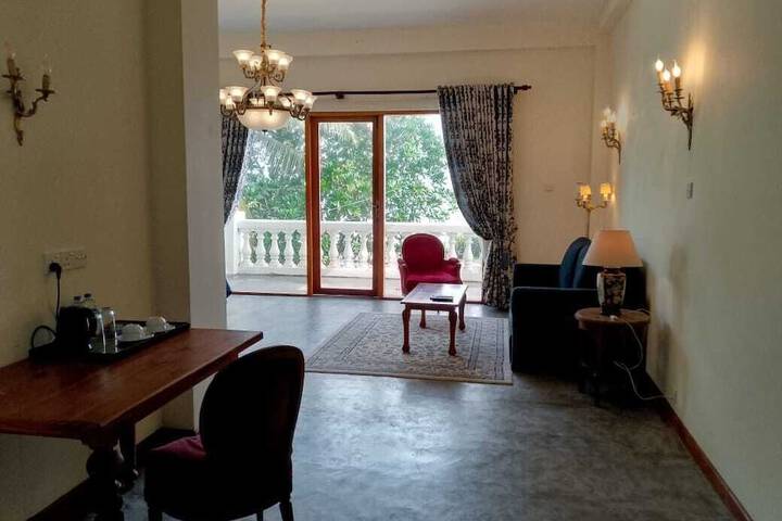 Room 15 of 47