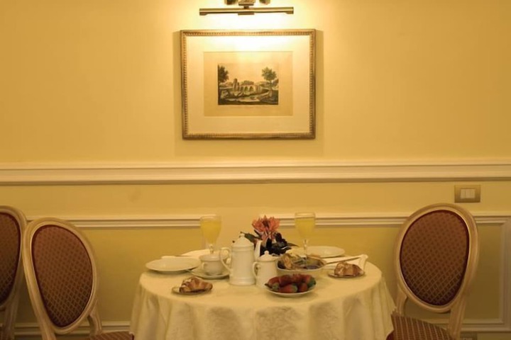 Breakfast/Coffee Service 48 of 70