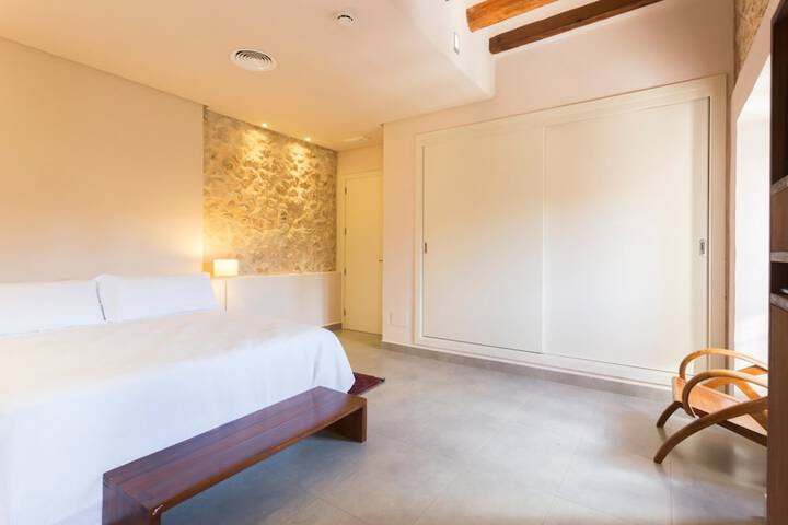 Room 19 of 41