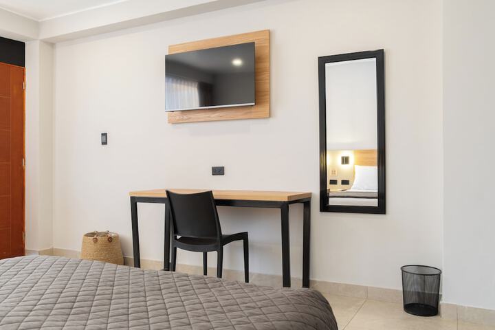 Room 7 of 72