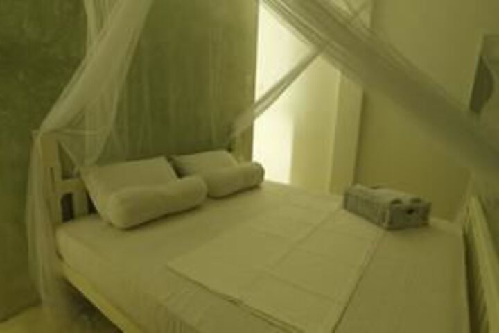 Room 15 of 20