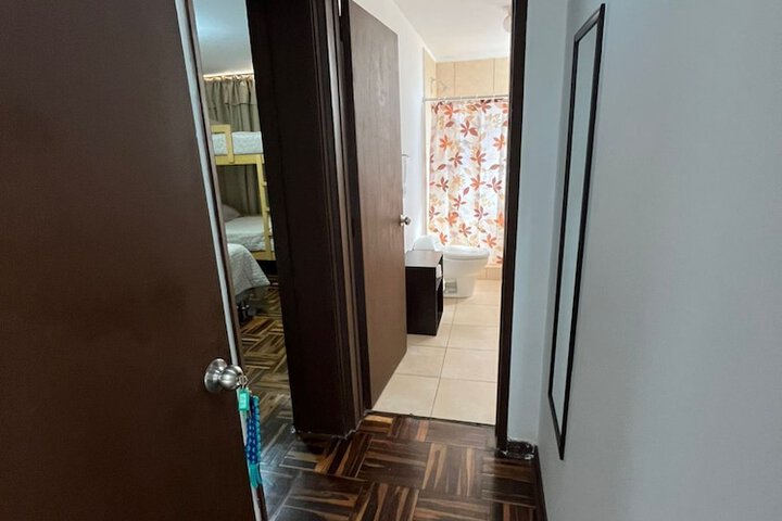 Room 81 of 178