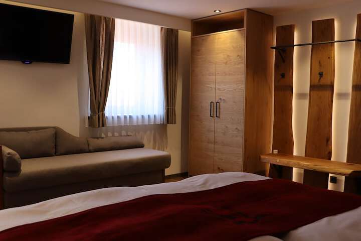 Room 20 of 67